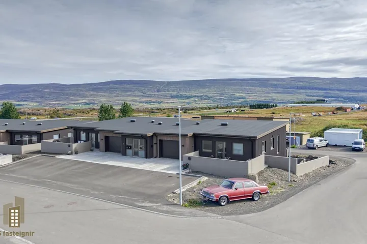 Reynihlíð 20A–C