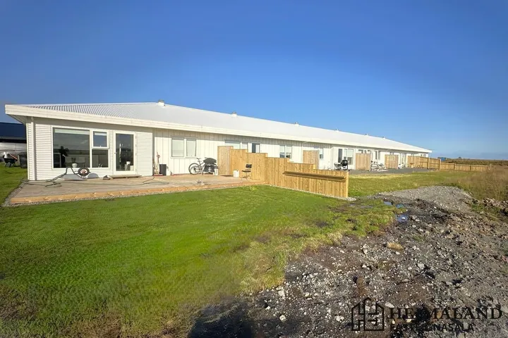 Hamravík 1–11