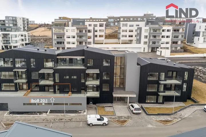 Hraungata 7